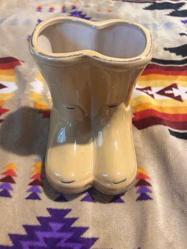 Yellow ceramic boot - boot, shaped
