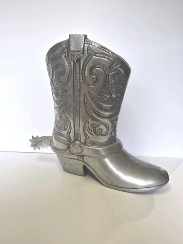 Towle large cast - large, metal