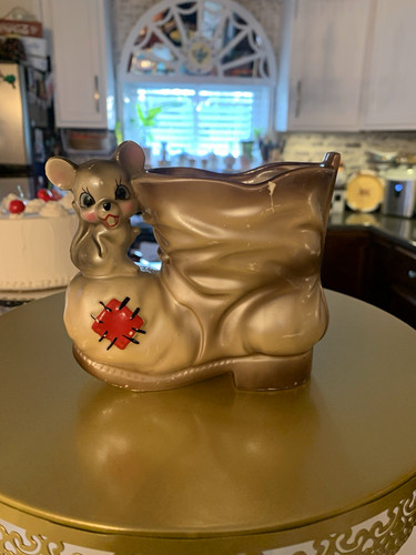 Kitschy mouse boot - mouse,